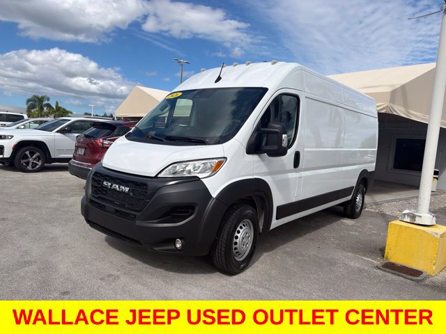 Used 2026 RAM ProMaster 2500 w/ Convenience Group FWD image 2