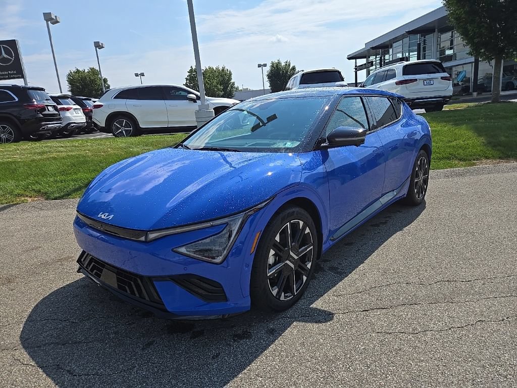 Certified 2025 Kia EV6 GT-Line AWD/4WD image 11