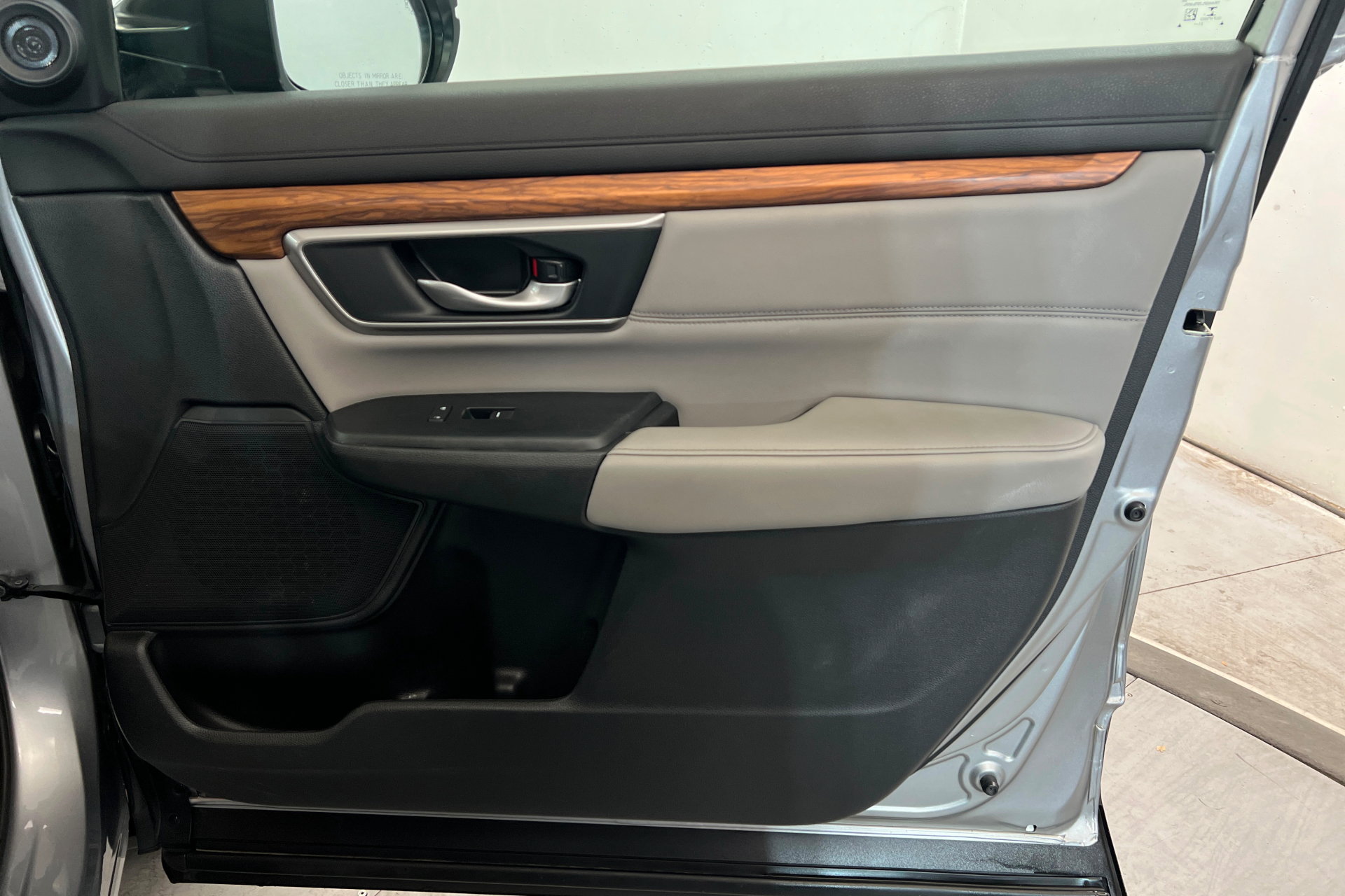 Used 2022 Honda CR-V Touring image 22
