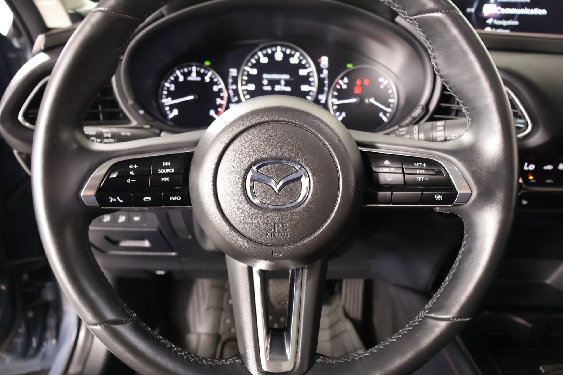 Used 2024 MAZDA CX-30 AWD 2.5 S w/ Preferred Package image 3