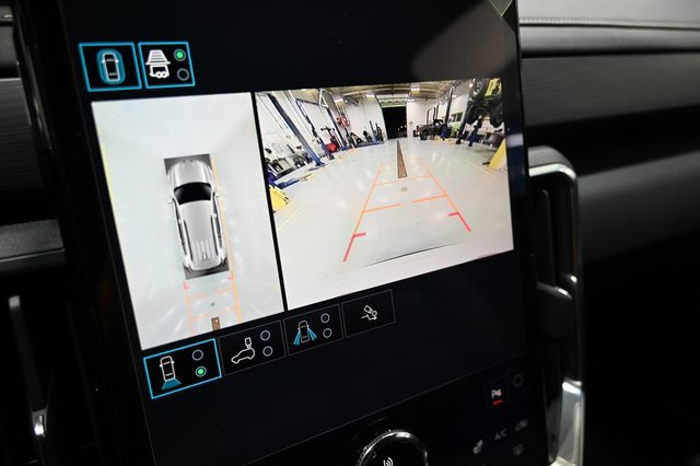 New 2026 GMC Acadia Elevation w/ Elevation Premium Package image 17