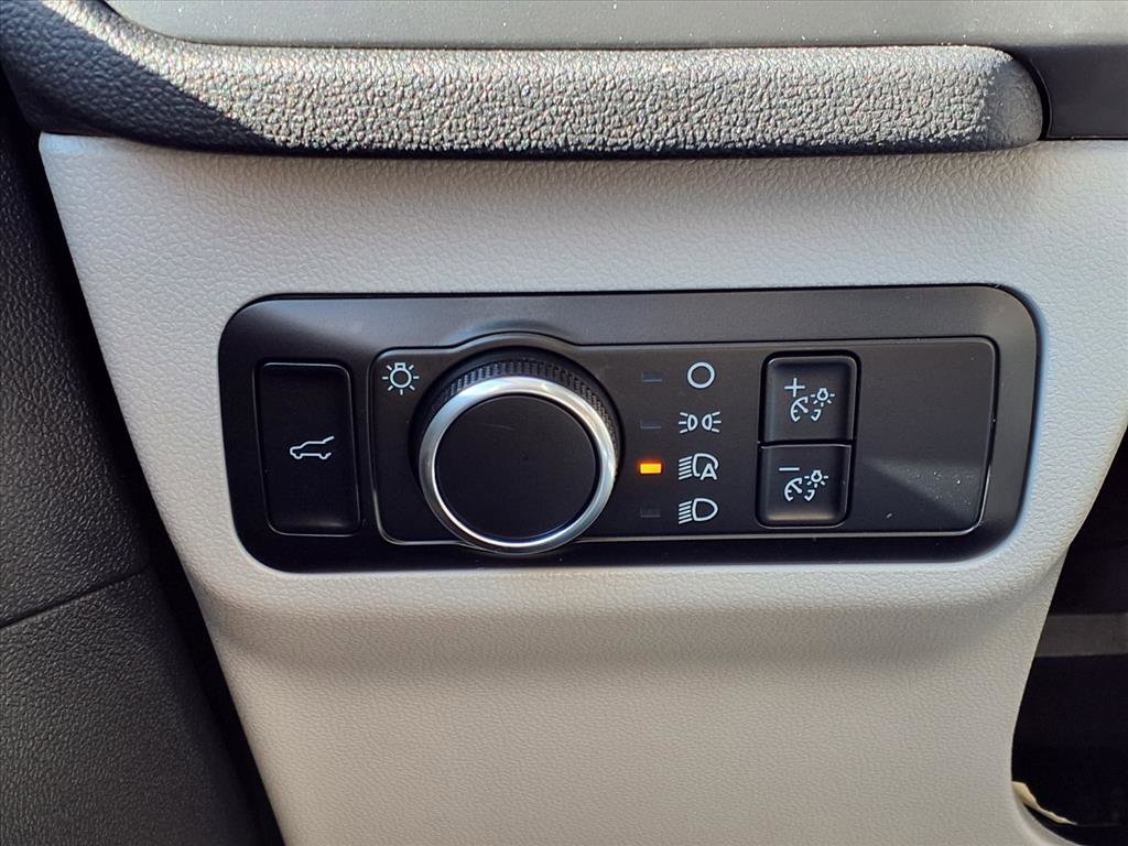 Used 2024 Ford Escape Active image 12