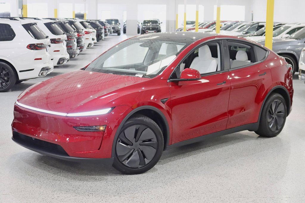 Used 2026 Tesla Model Y Long Range image 7