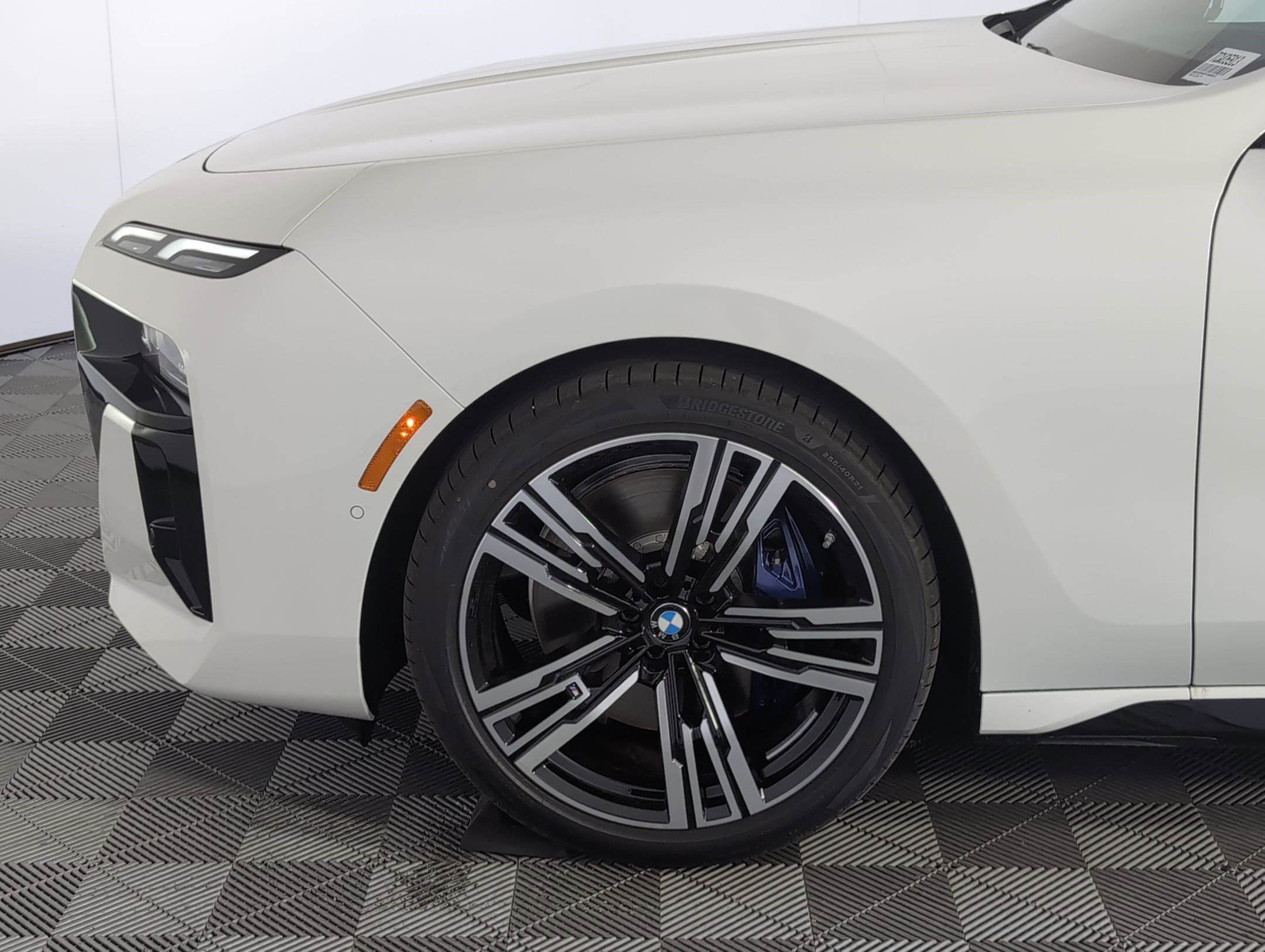 New 2026 BMW 740i image 9