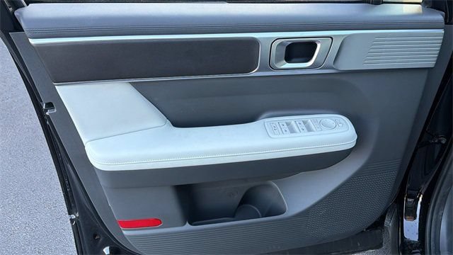 Certified 2025 Hyundai Santa Fe SEL AWD/4WD image 15