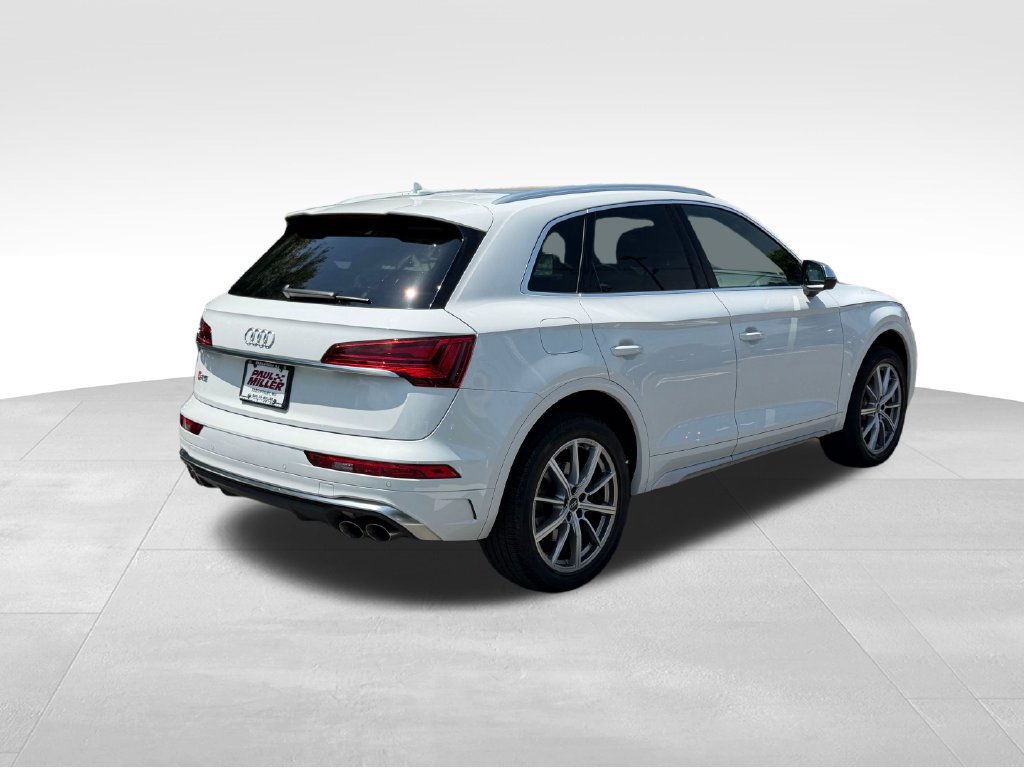 Used 2023 Audi SQ5 Premium Plus w/ Premium Plus Package AWD/4WD image 9