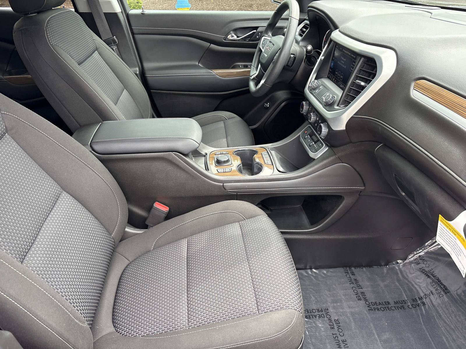 Used 2023 GMC Acadia SLE w/ Driver Convenience Package FWD image 38