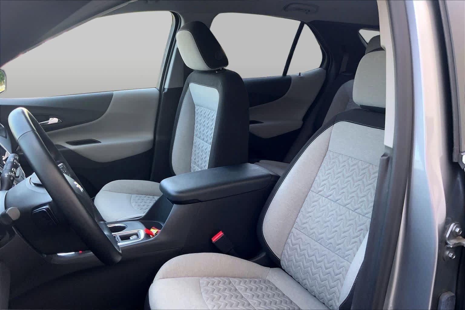 Used 2024 Chevrolet Equinox LT FWD image 8