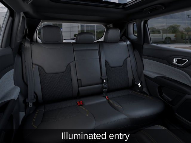 New 2026 Jeep Compass Latitude AWD/4WD image 21