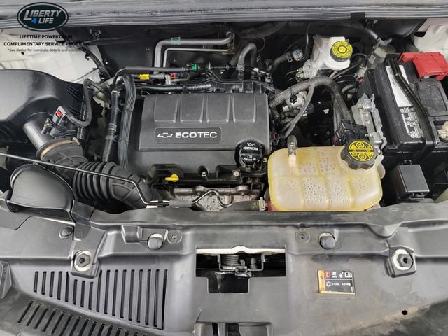 Used 2019 Chevrolet Trax LT w/ LT Convenience Package FWD image 35
