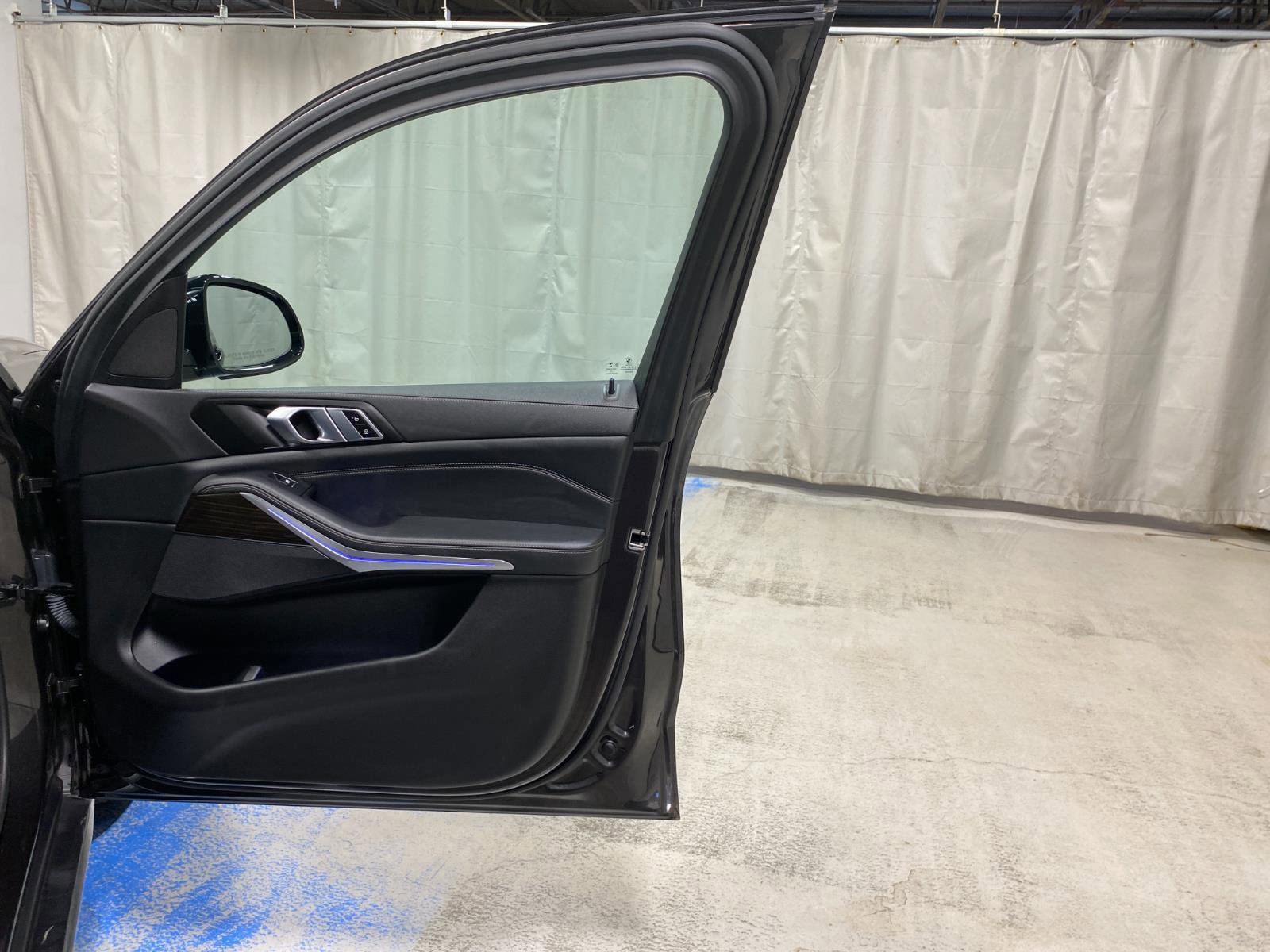 Certified 2023 BMW X5 xDrive40i w/ Executive Package image 22