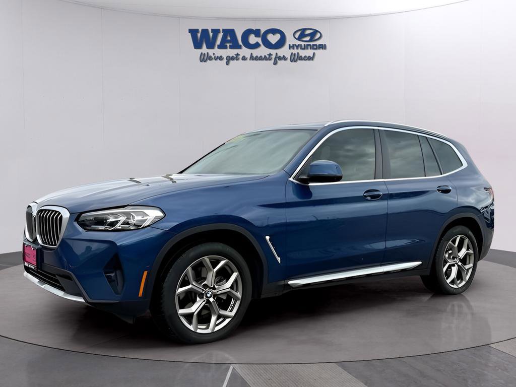 Used 2023 BMW X3 xDrive30i w/ Convenience Package AWD/4WD image 3