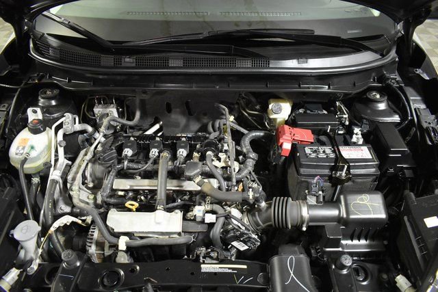 Used 2021 Nissan Kicks SV image 34