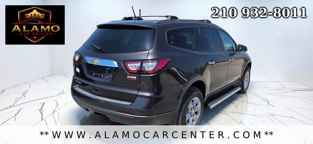 Used 2017 Chevrolet Traverse LS w/ LPO, 'HIT The Road' Package FWD image 5