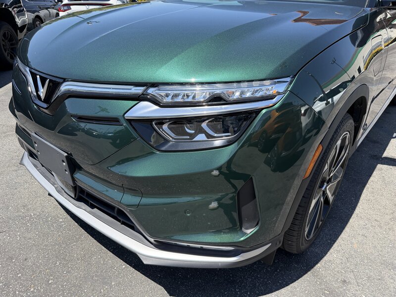 Used 2023 VinFast VF 8 Plus AWD/4WD image 4