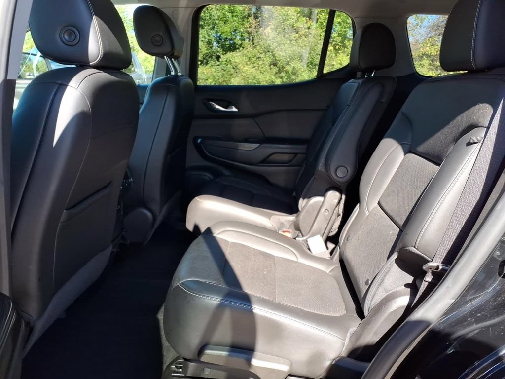 Used 2021 GMC Acadia SLT w/ Preferred Package AWD/4WD image 11