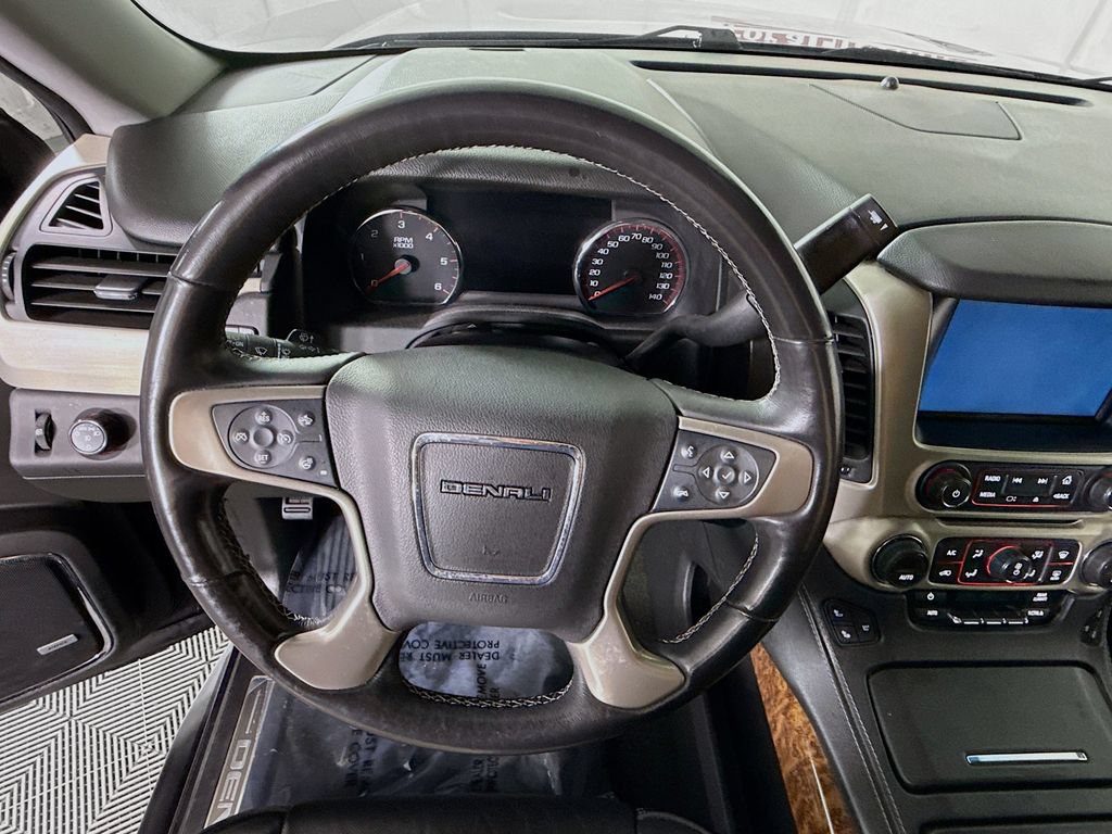 Used 2016 GMC Yukon Denali w/ Open Road Package AWD/4WD image 23