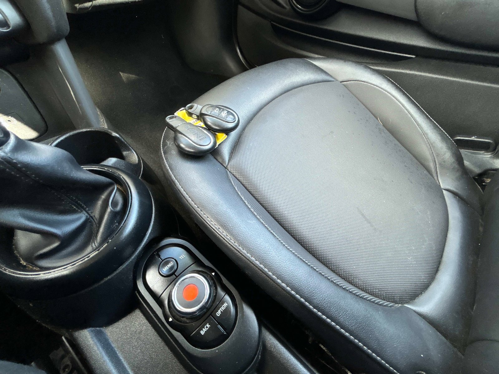 Used 2017 MINI Cooper 2-Door Hardtop FWD image 31