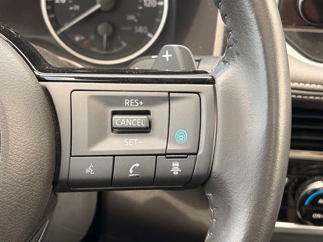 Used 2023 Nissan Rogue SL w/ SL Premium Package FWD image 16