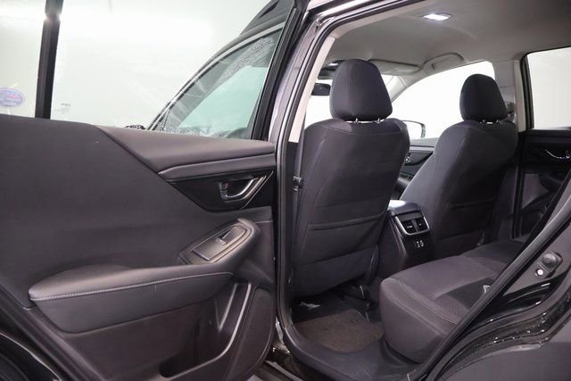 Used 2023 Subaru Outback Premium image 24
