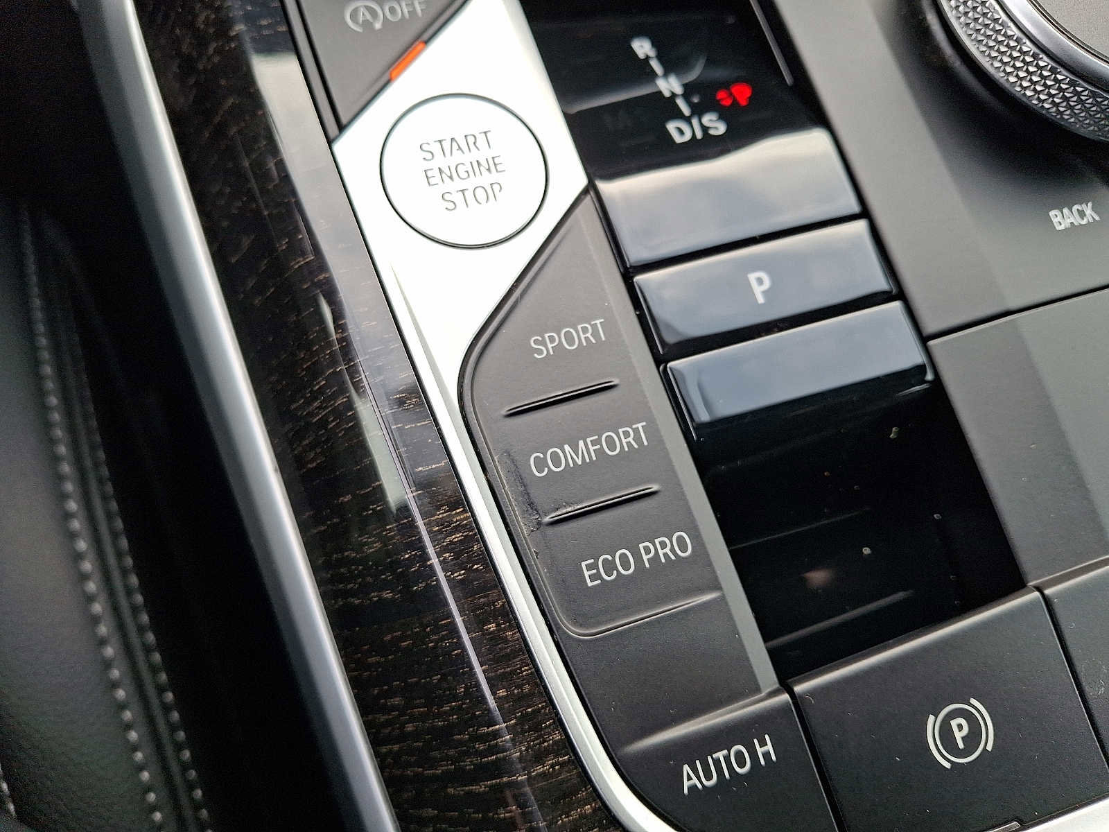 Certified 2023 BMW 330i xDrive Sedan w/ Premium Package image 24