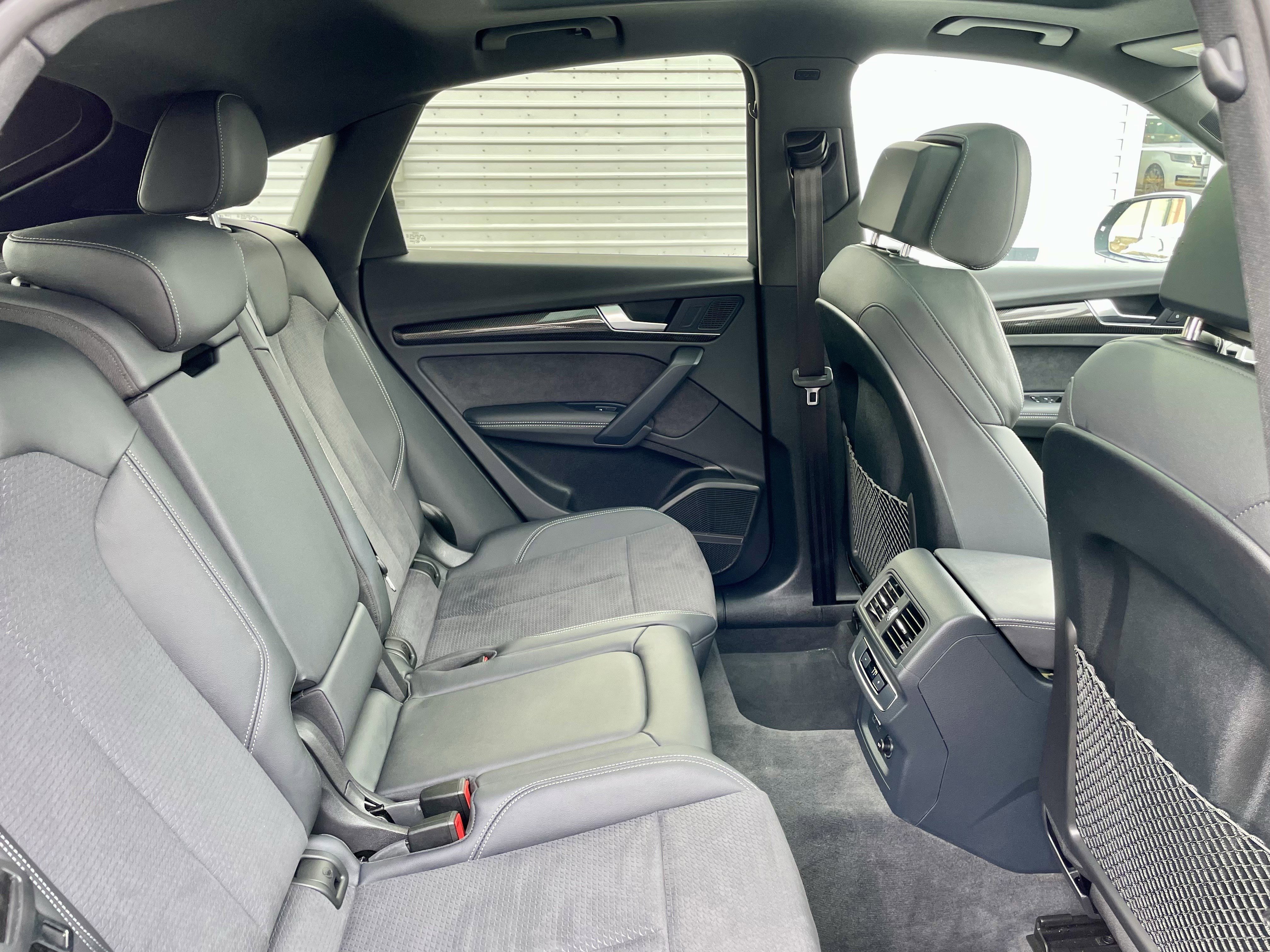 Used 2024 Audi SQ5 Premium Plus w/ Premium Plus Package image 30