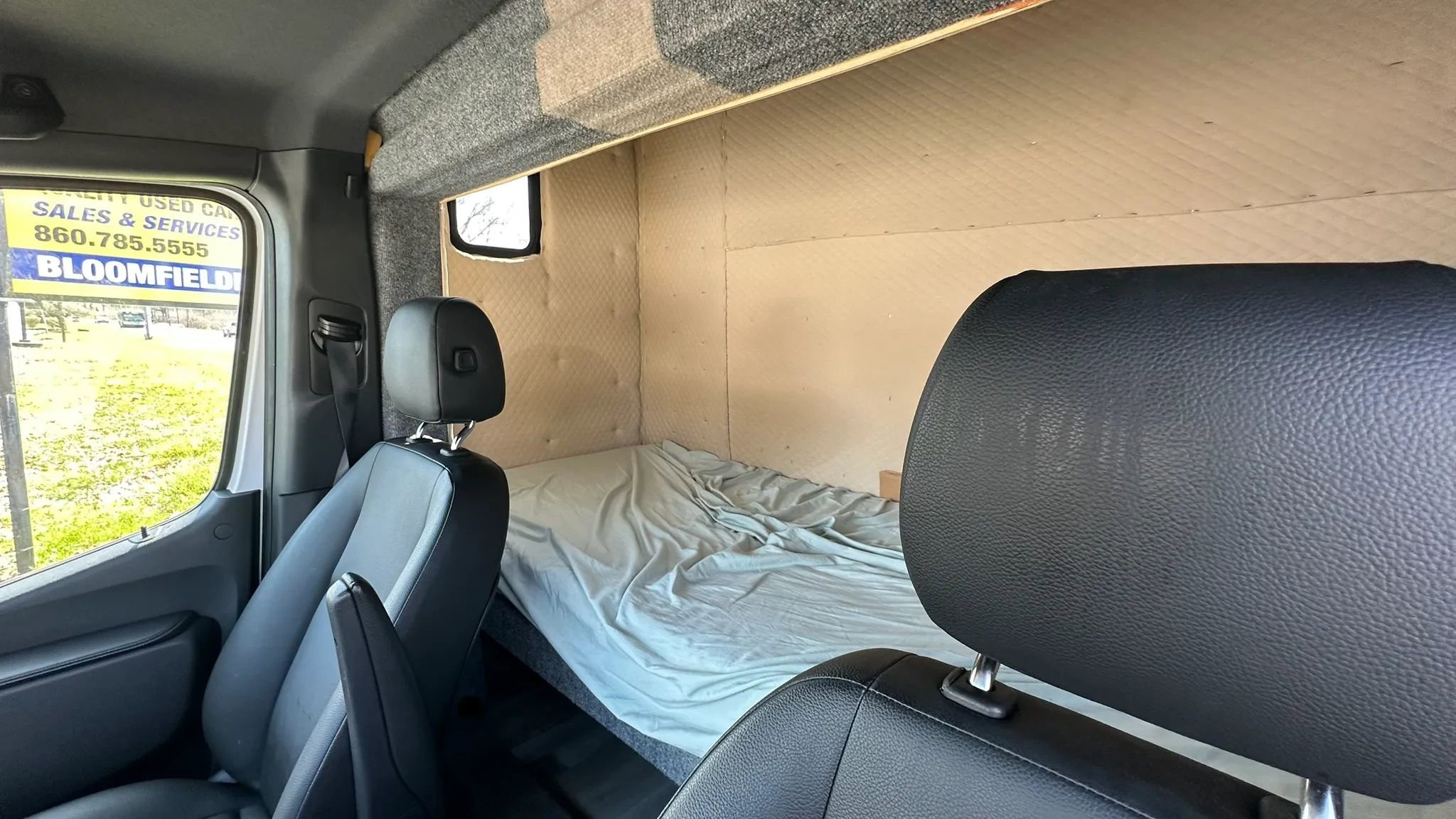 Used 2022 Mercedes-Benz Sprinter 4500 image 24