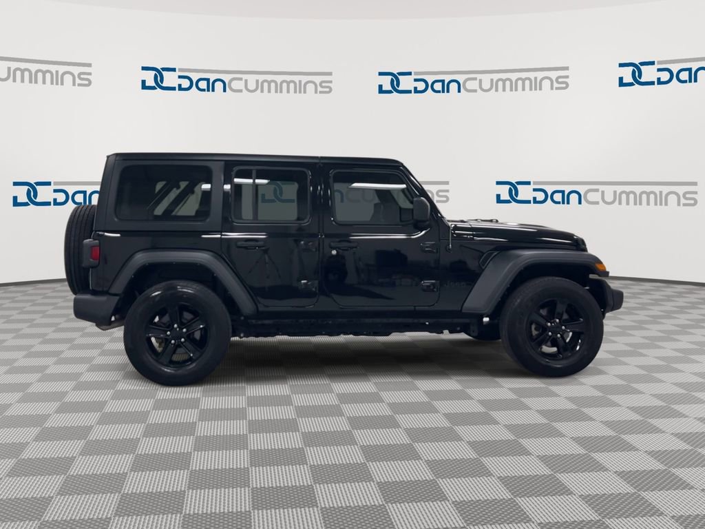 Used 2023 Jeep Wrangler Unlimited Sport AWD/4WD image 9
