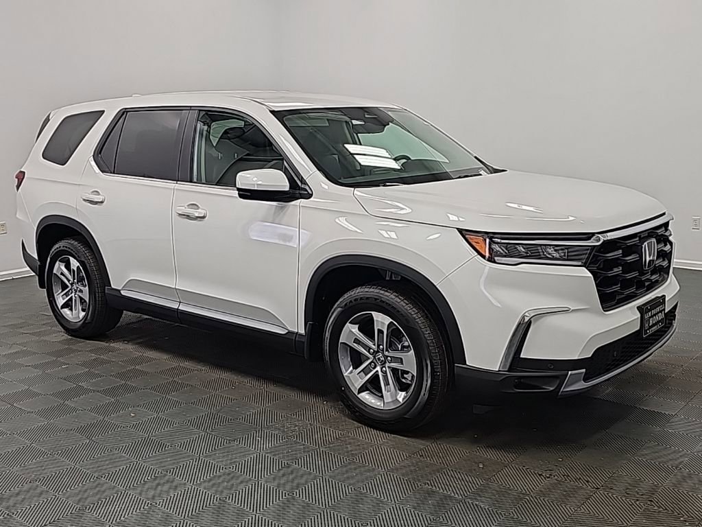 New 2025 Honda Pilot EX-L image 2