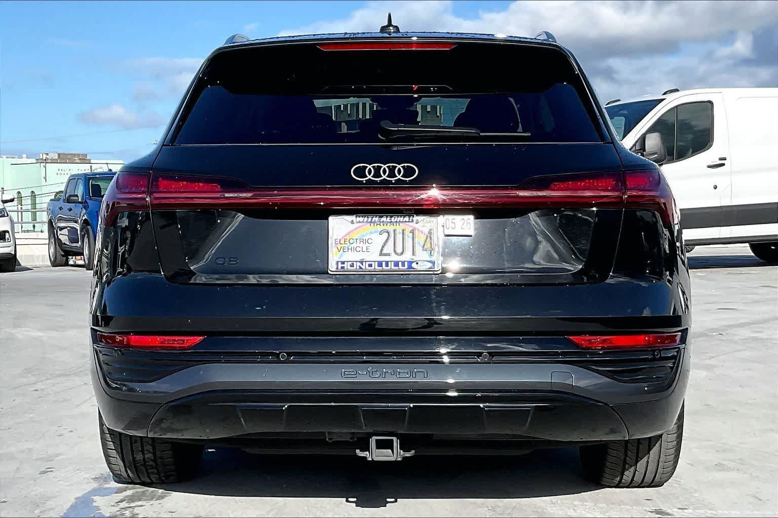 Used 2024 Audi Q8 e-tron Premium Plus w/ Premium Plus Package AWD/4WD image 5