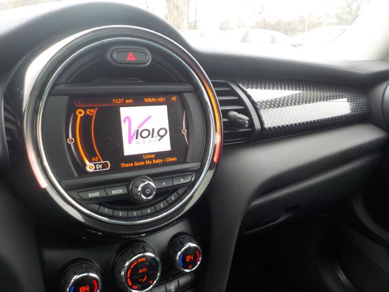 Used 2015 MINI Cooper S image 12