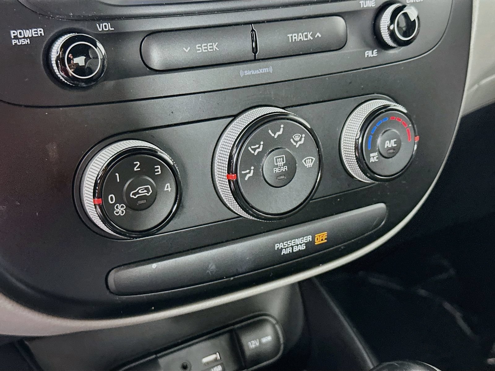 Used 2019 Kia Soul FWD image 15