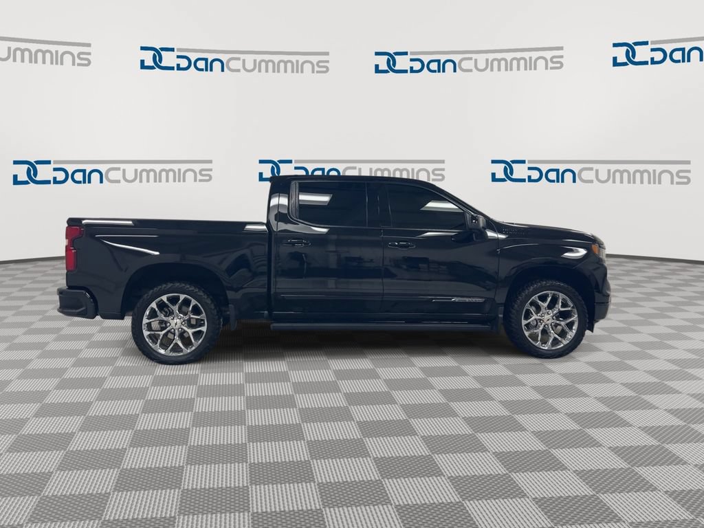 Used 2024 Chevrolet Silverado 1500 High Country w/ Midnight Edition AWD/4WD image 9