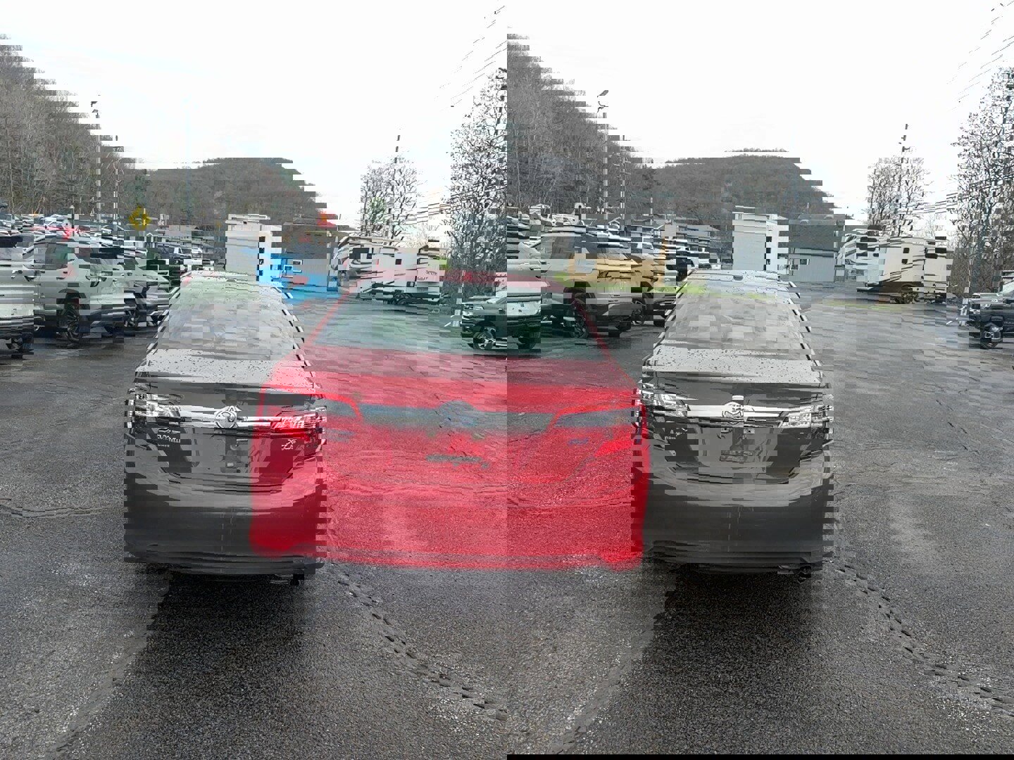 Used 2012 Toyota Camry XLE w/ Leather Pkg image 6