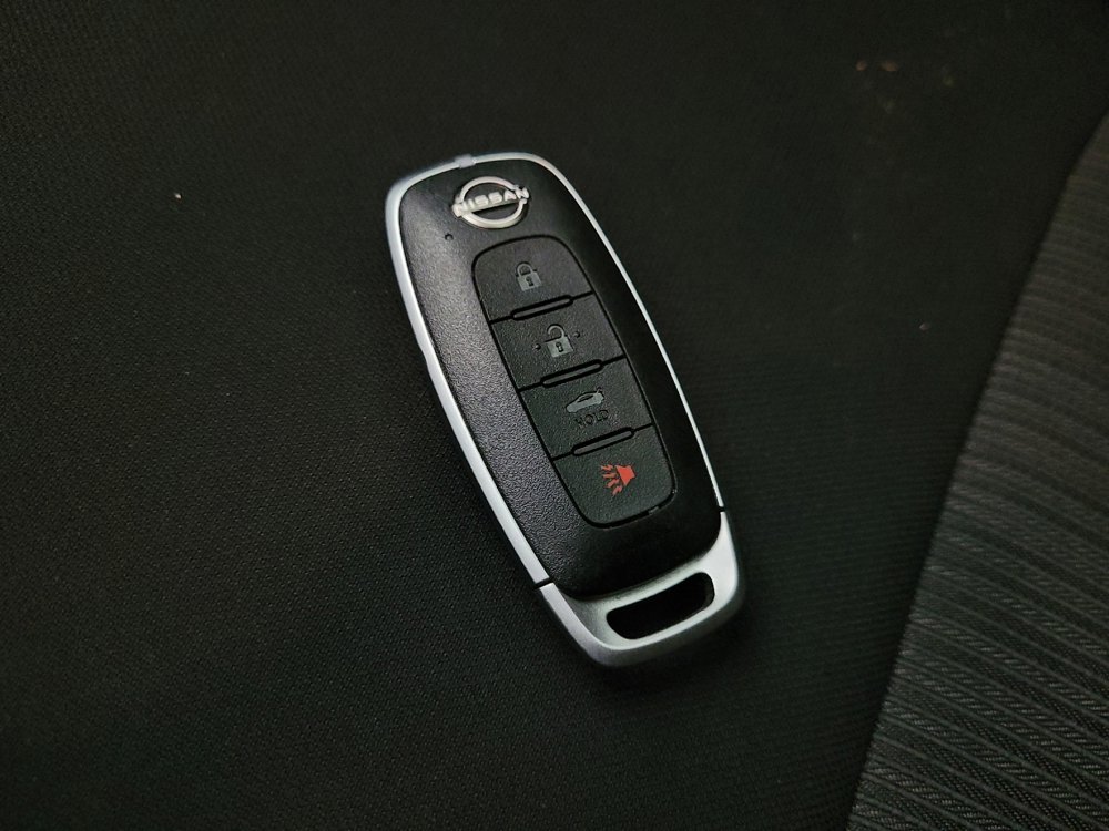 Used 2024 Nissan Sentra SV image 32