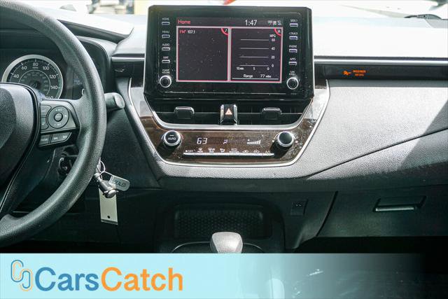 Used 2020 Toyota Corolla LE FWD image 23