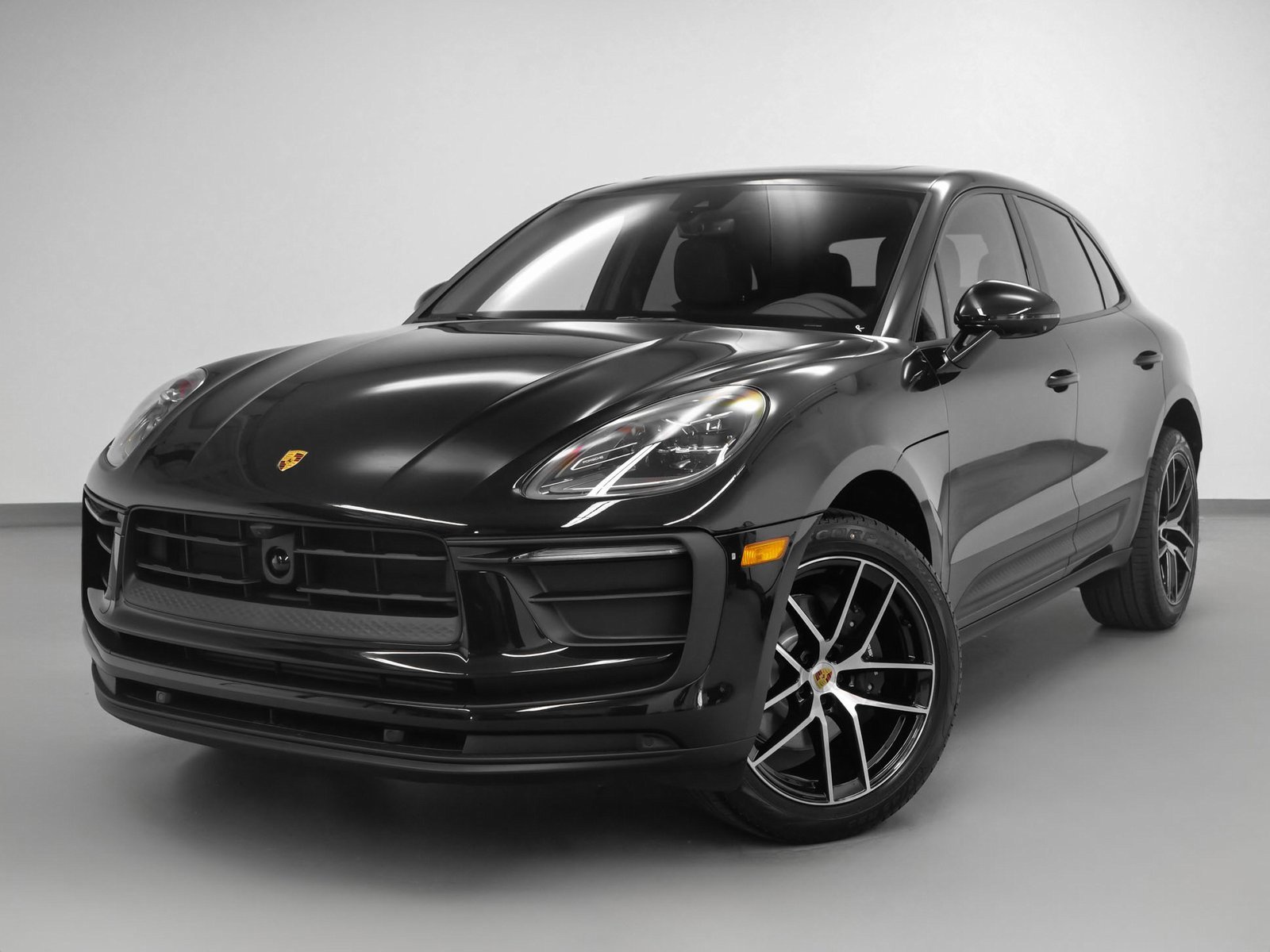 Used 2025 Porsche Macan