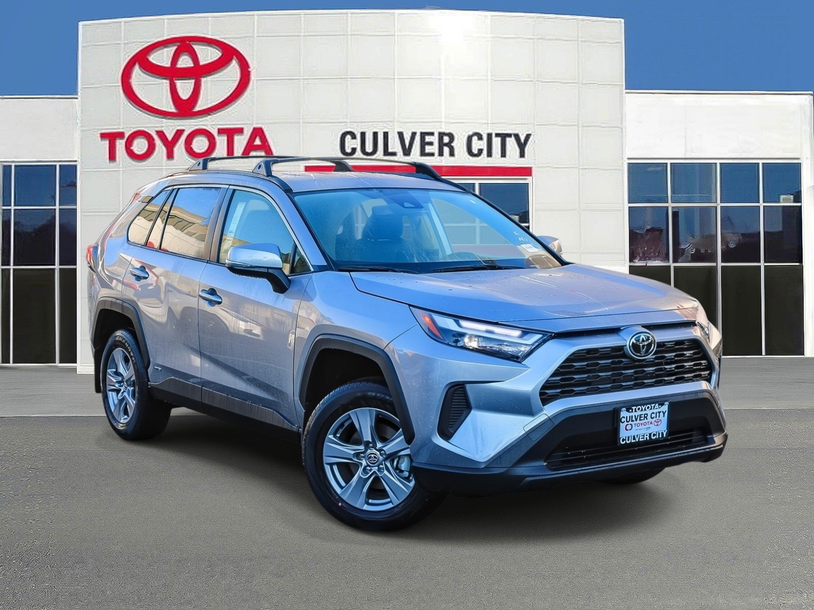 New 2025 Toyota RAV4 XLE