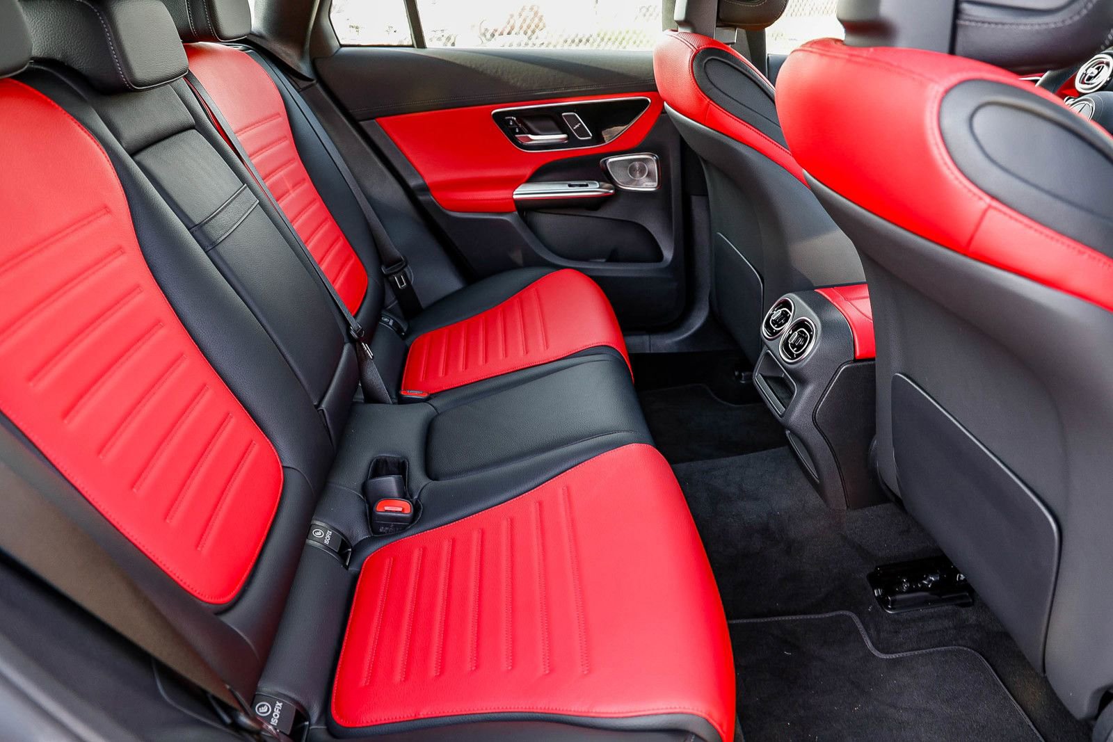 Used 2024 Mercedes-Benz GLC 43 AMG 4MATIC image 18