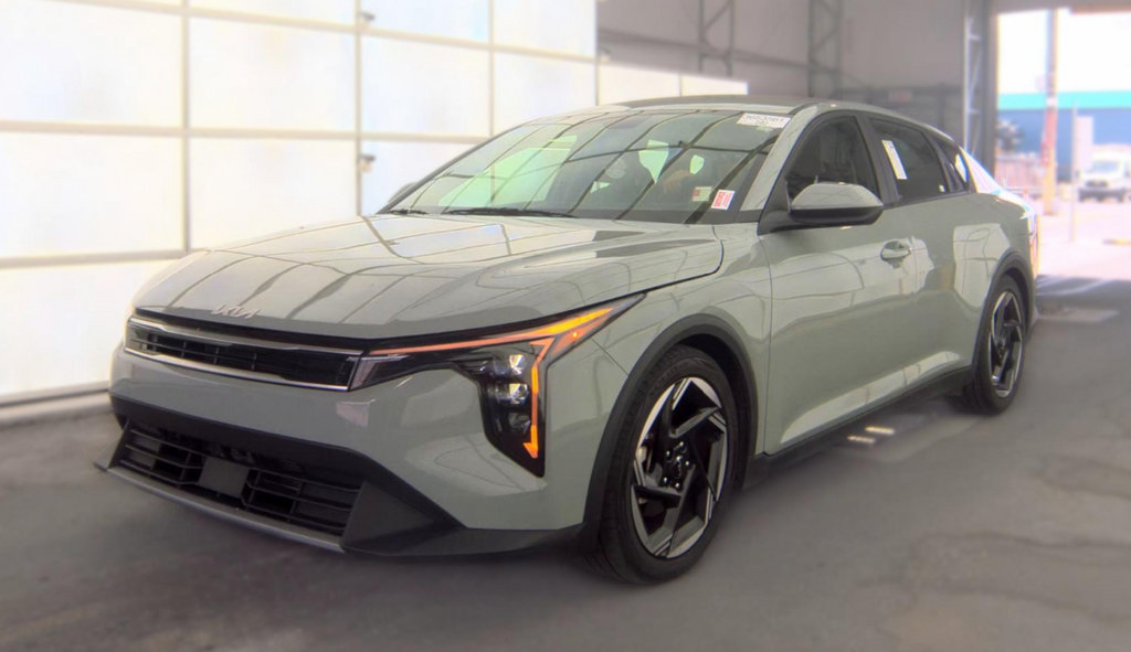 Used 2025 Kia K4 EX
