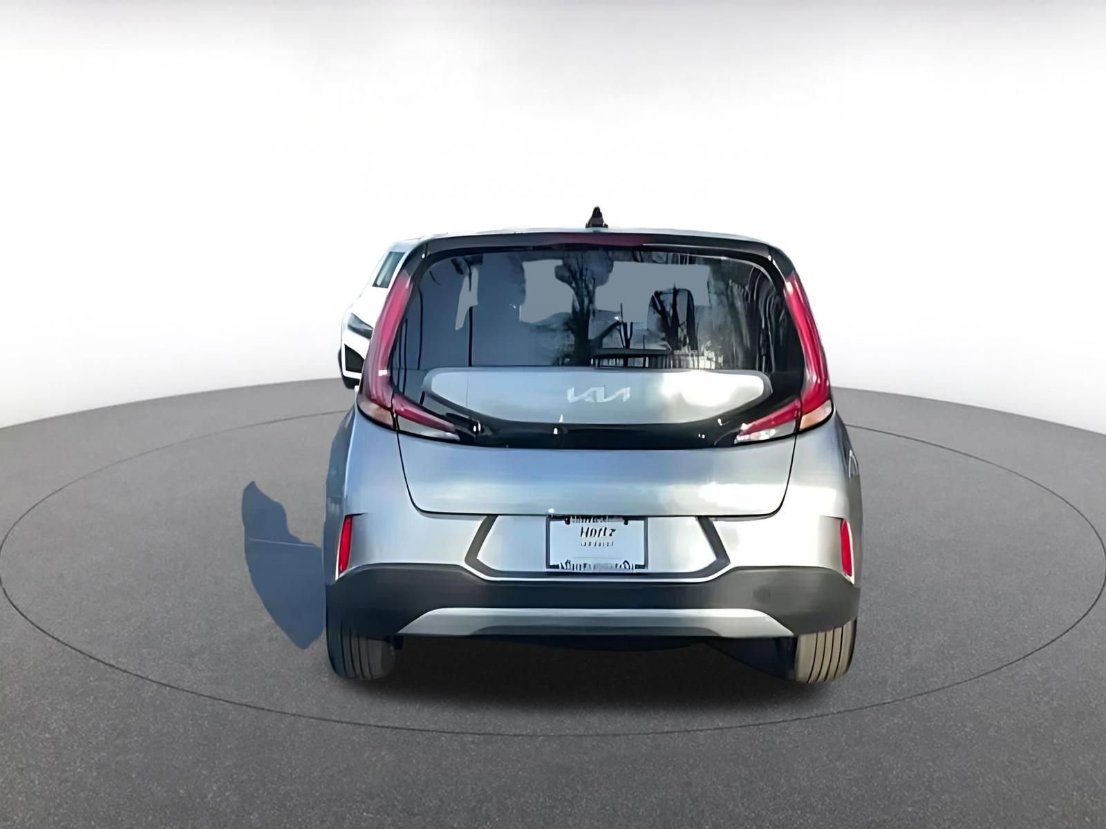 Used 2025 Kia Soul LX w/ LX Technology Package image 11