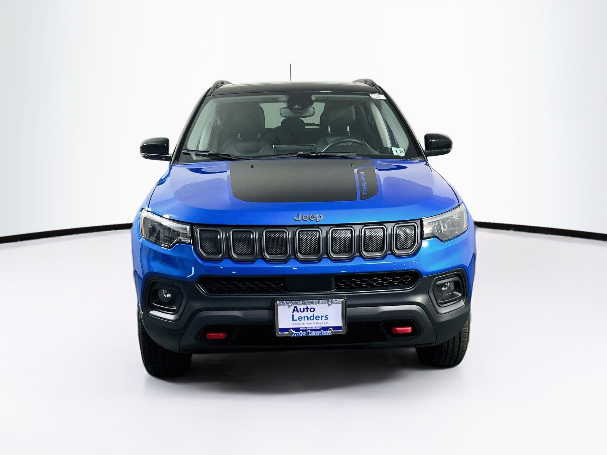 Used 2022 Jeep Compass Trailhawk w/ Sun and Sound Group AWD/4WD image 2