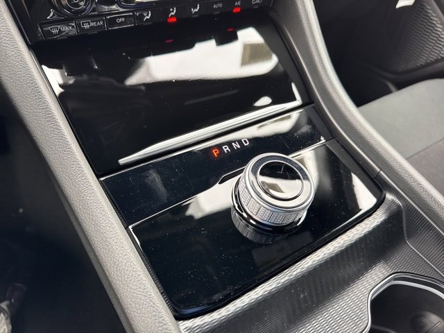 New 2025 Jeep Grand Cherokee L Laredo w/ Luxury Tech Group I image 17