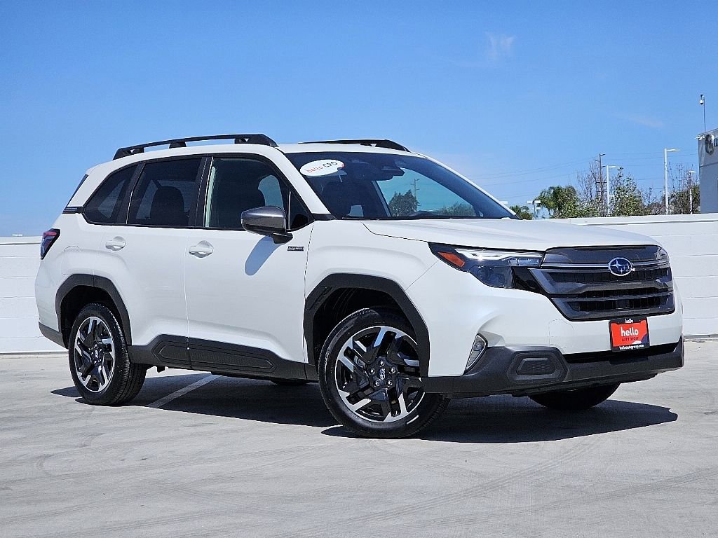 Certified 2025 Subaru Forester Premium image 4