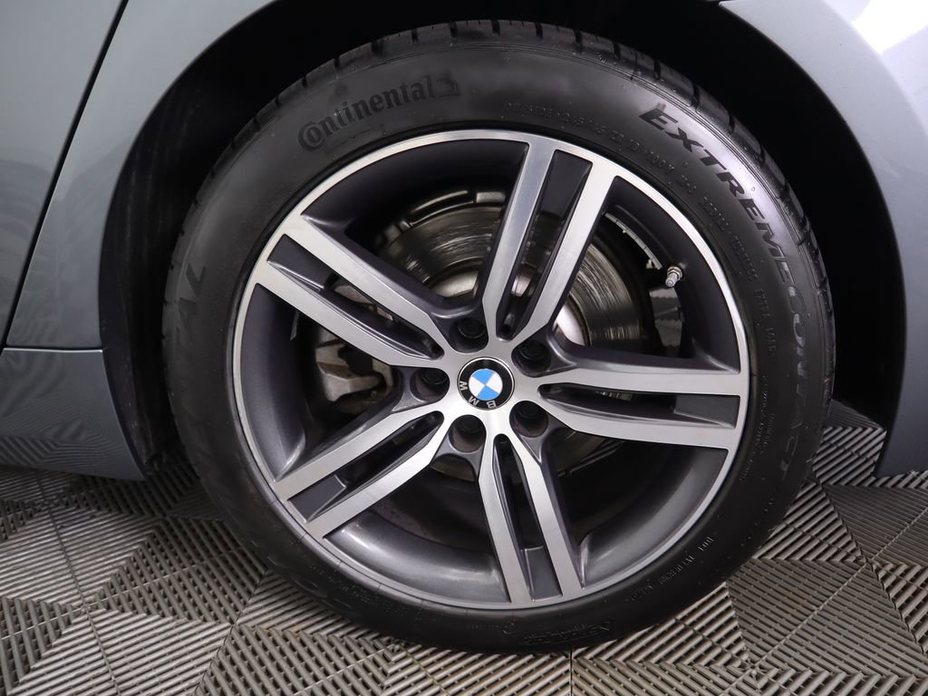 Used 2021 BMW 530e xDrive 530e iPerformance w/ Convenience Package image 32