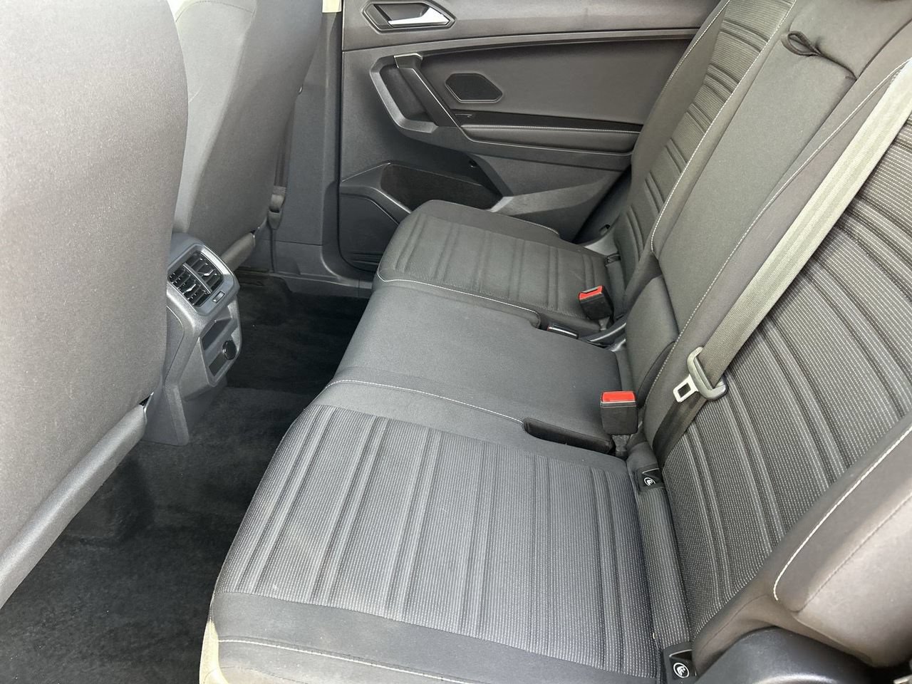 Used 2024 Volkswagen Tiguan S FWD image 14