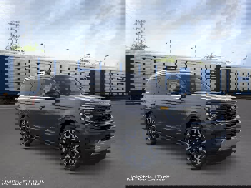 New 2026 Ford Expedition Platinum AWD/4WD image 7