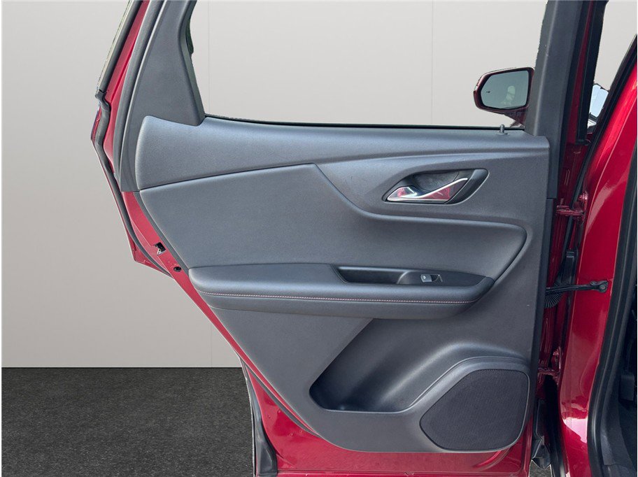 Used 2019 Chevrolet Blazer RS w/ Sun and Wheels Package image 36