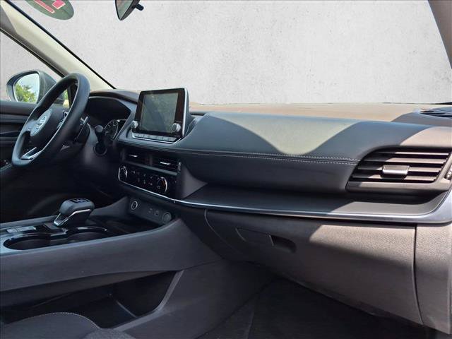 Used 2021 Nissan Rogue S FWD image 22