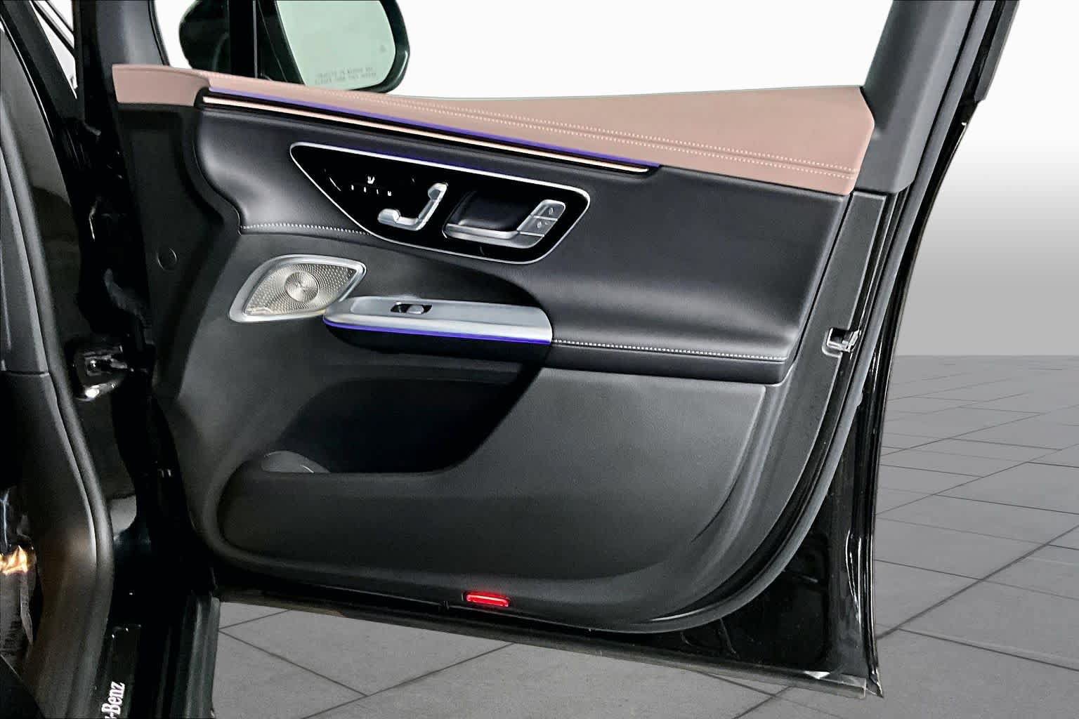 Certified 2023 Mercedes-Benz EQE 350+ 4MATIC SUV image 22